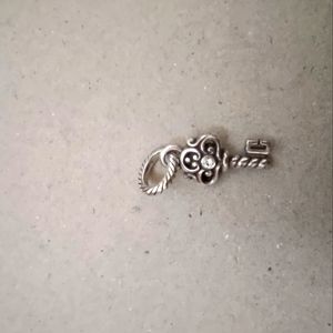 Brighton key charm